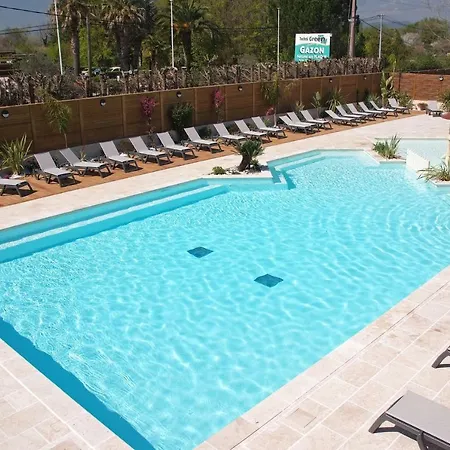 Campeggio Camping La Barque 3*