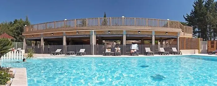 Camping La Barque 3* Saint Aygulf