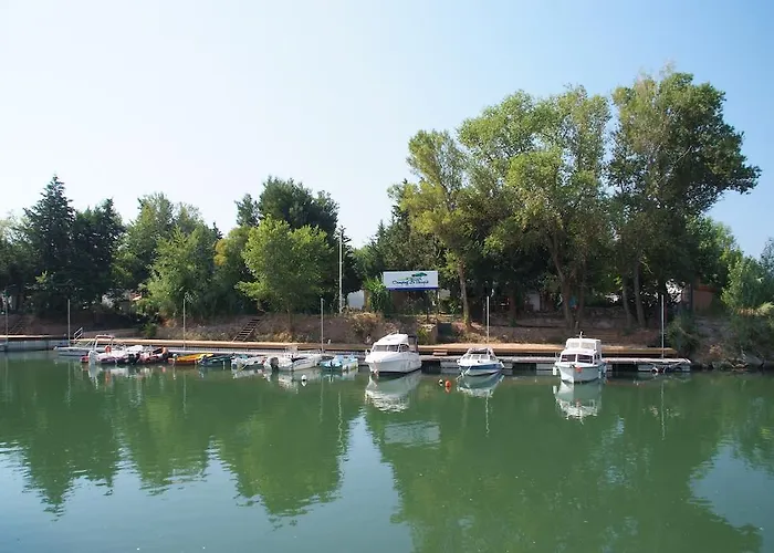 Camping La Barque Saint Aygulf