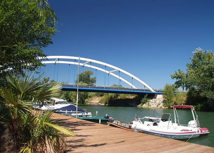 Camping Camping La Barque 3*