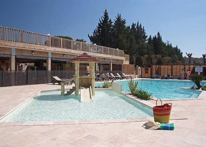 Camping La Barque Campsite Saint Aygulf