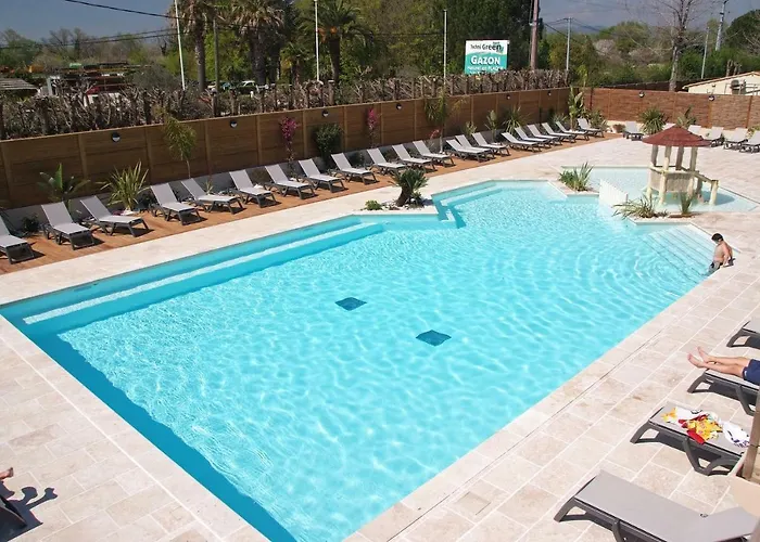 Campsite Camping La Barque 3*